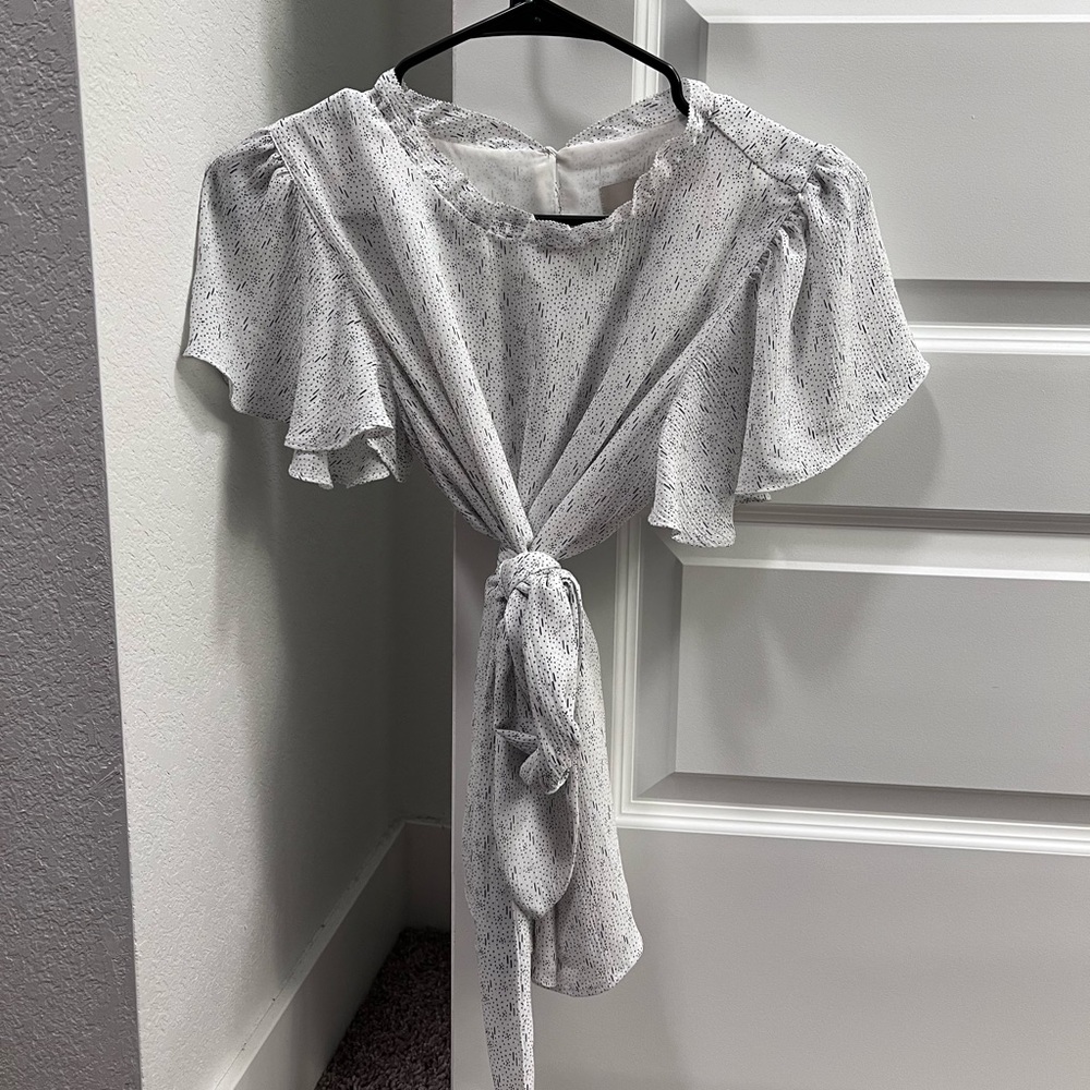 Loft white and dark blue design shell with flutter sleeve and waist tie